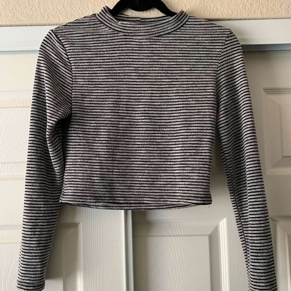 Cropped Longsleeve